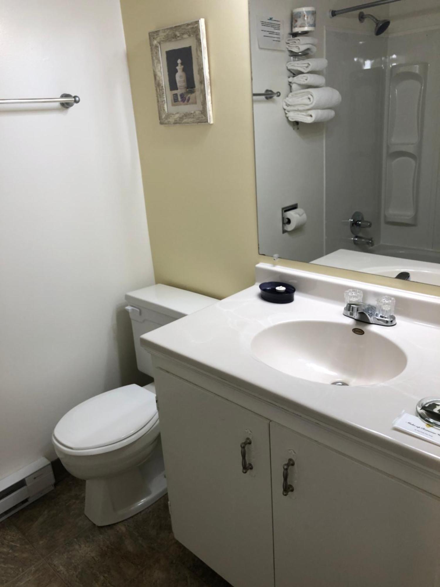 Creston Valley Motel Εξωτερικό φωτογραφία