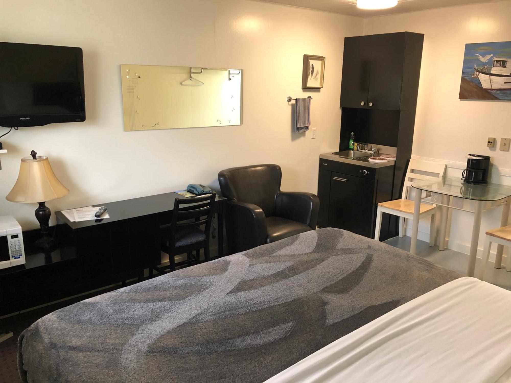 Creston Valley Motel Εξωτερικό φωτογραφία
