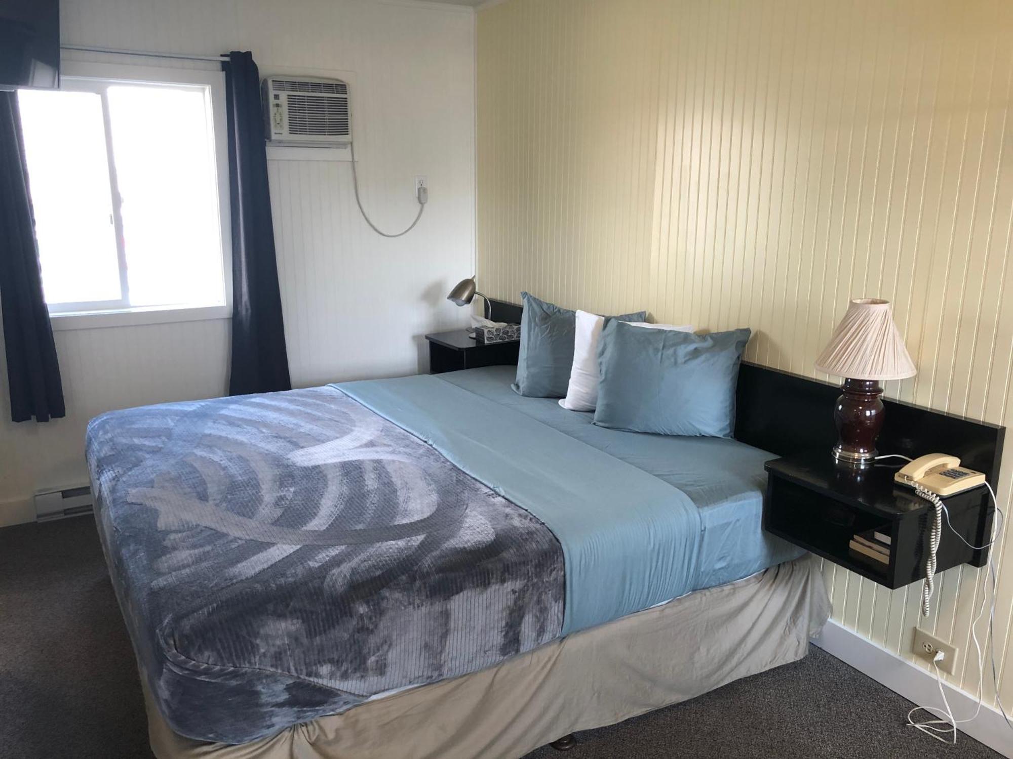 Creston Valley Motel Εξωτερικό φωτογραφία