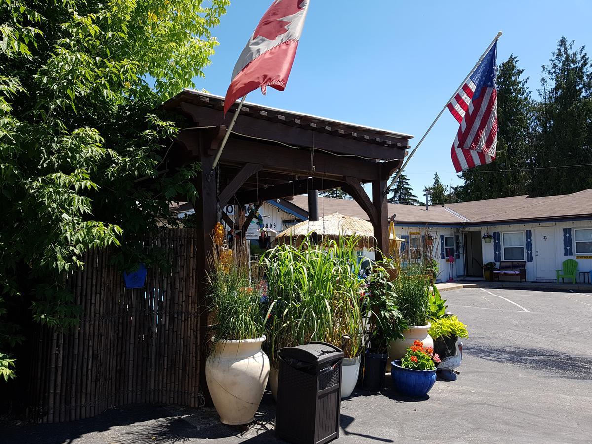 Creston Valley Motel Εξωτερικό φωτογραφία