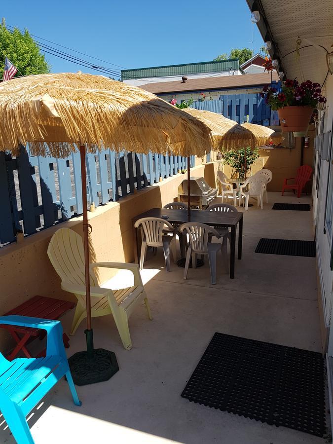 Creston Valley Motel Εξωτερικό φωτογραφία